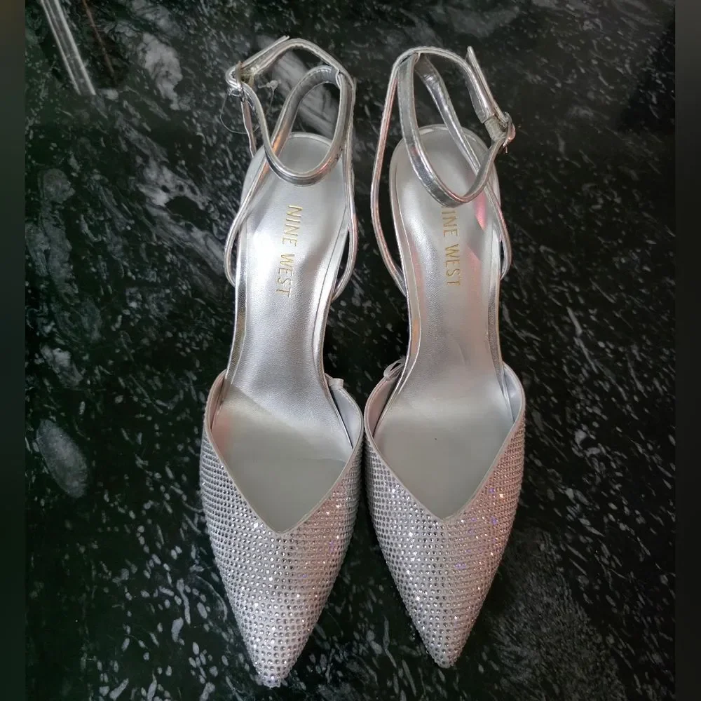 BRAND NEW NINE WEST POINTED TOE RHINESTONE HEELS SANDAL